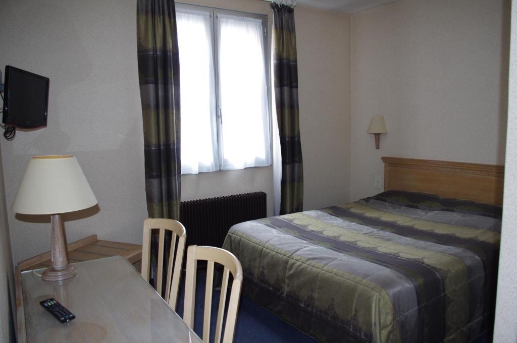 Hotel Du Lion Vesoul Zimmer foto
